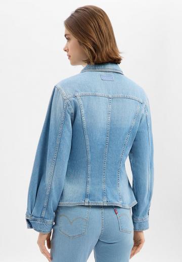 Джинсовая куртка