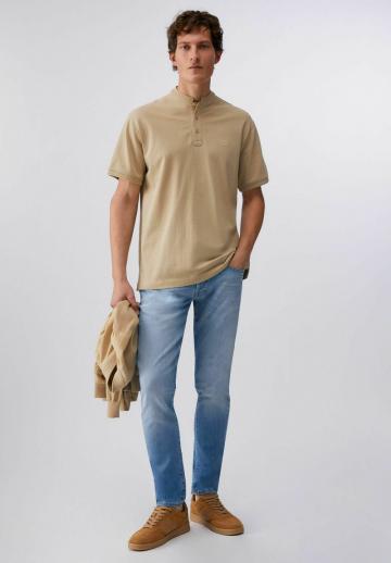 Узкие джинсы