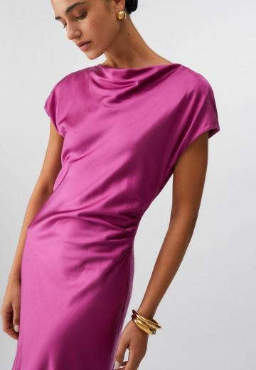 Платье футляр