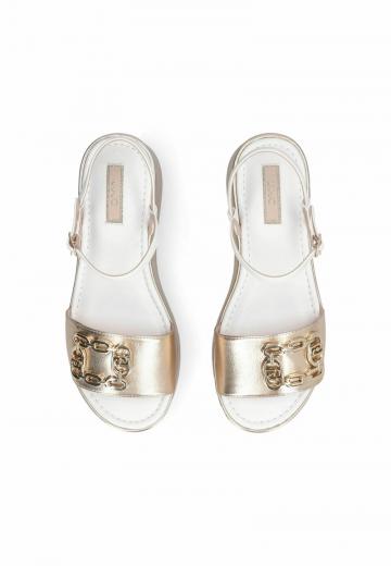 Босоножки на платформе