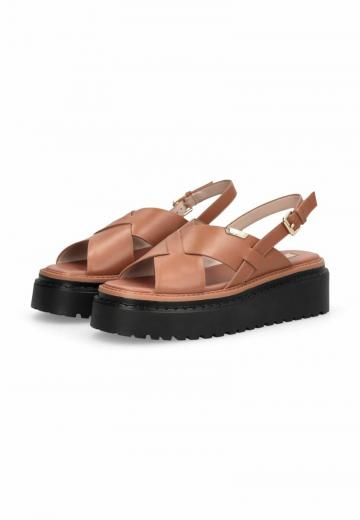 Босоножки на платформе