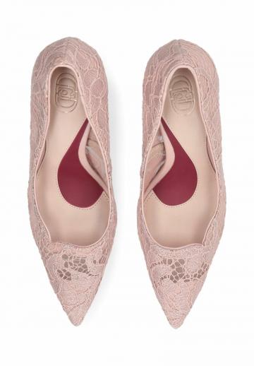 Туфли на высоком каблуке