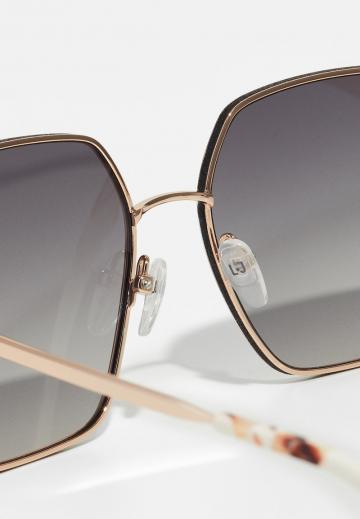 Солнечные очки