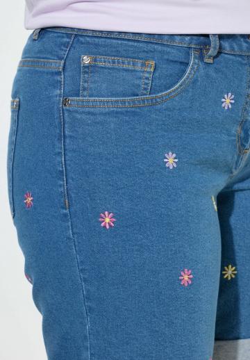 Джинсовые шорты