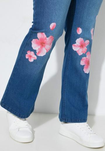 Клешеные брюки