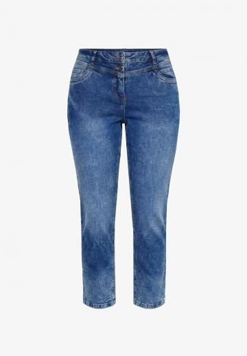 Короткие джинсы