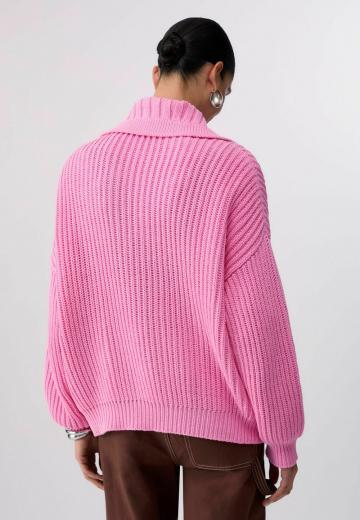 Вязаная кофта