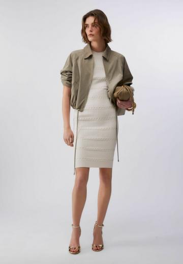 Вязаное платье