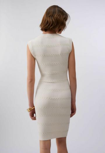 Вязаное платье