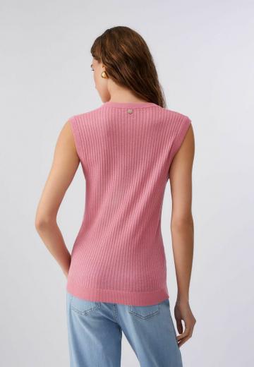 Пуловер без рукавов