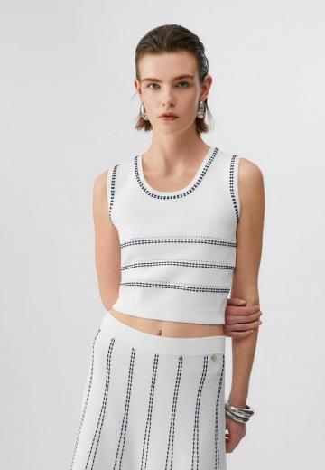 Пуловер без рукавов