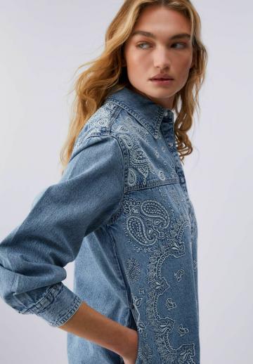 Джинсовая блузка