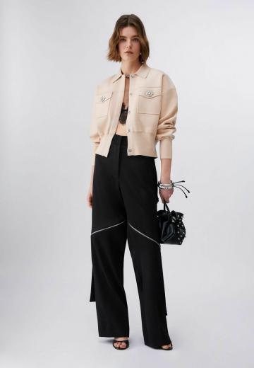 Блейзер с накладными карманами