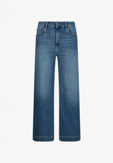 Клешеные джинсы