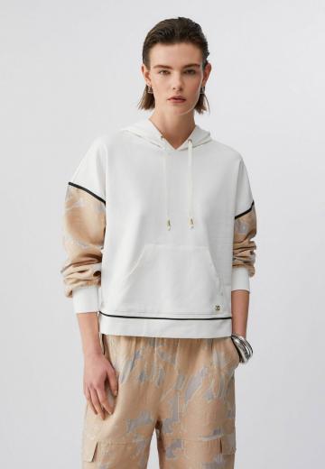 Пуловер с капюшоном