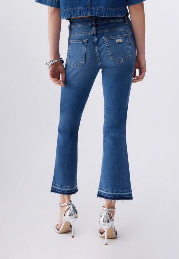 Клешеные брюки