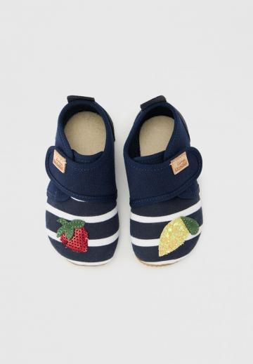 Детская обувь