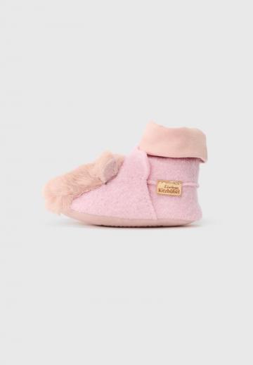 Детская обувь