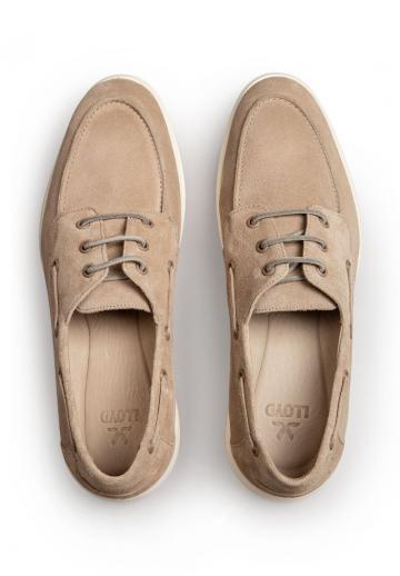 Ботинки на шнуровке