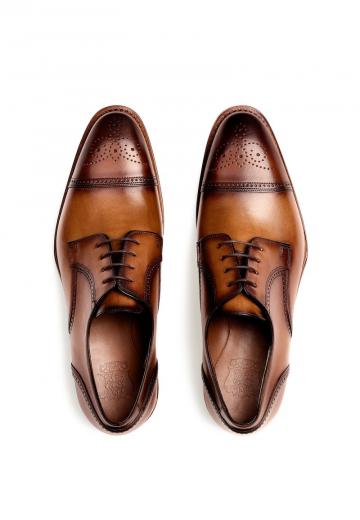 Ботинки на шнуровке