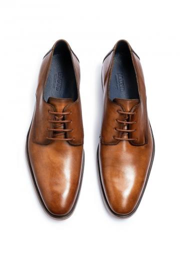 Ботинки на шнуровке