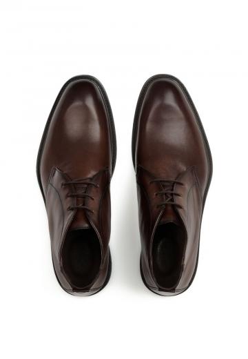 Ботинки на шнуровке