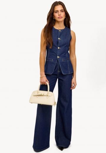 Джинсовый комбинезон