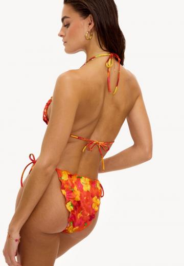 Треугольное бикини