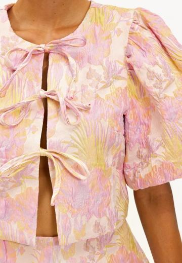 Атласная блузка