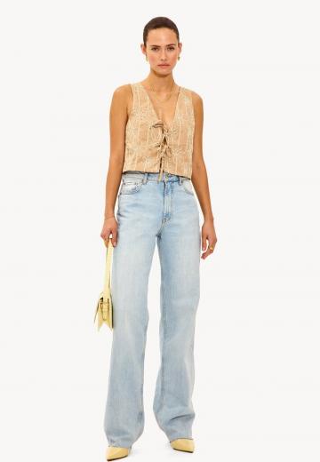 Короткая куртка