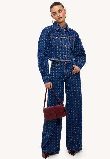 Джинсовый комбинезон