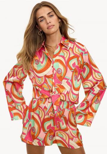 Атласная блузка