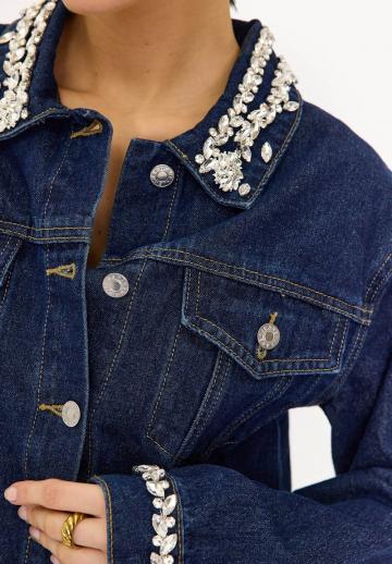 Джинсовая куртка