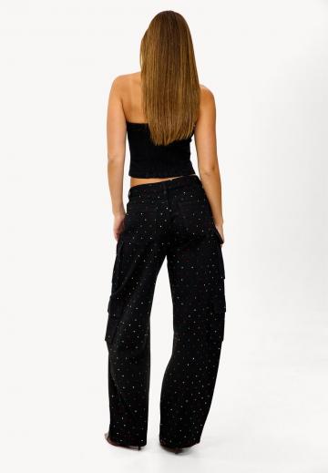 Брюки с накладными карманами