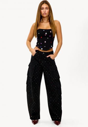 Брюки с накладными карманами