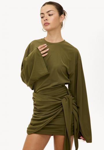 Платье футляр