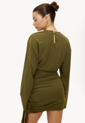 Платье футляр