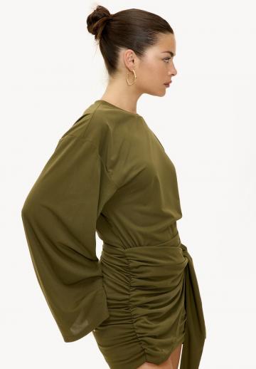 Платье футляр