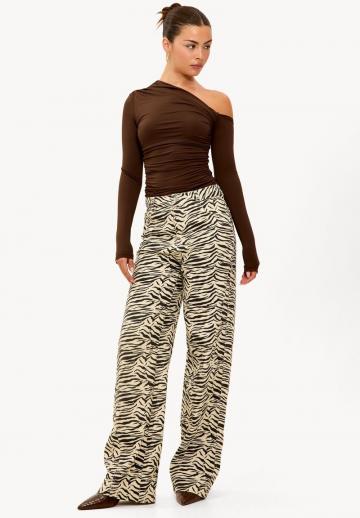 Широкие брюки