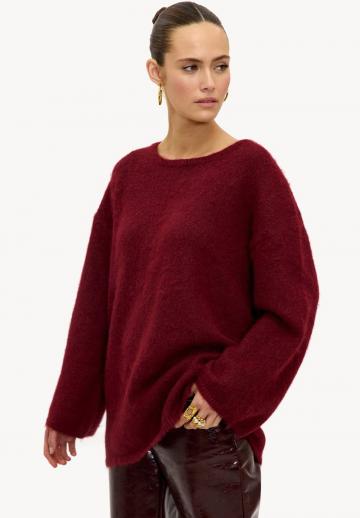 Длинный пуловер