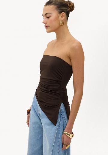 Топ на одно плечо