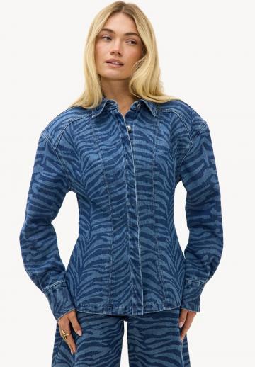 Джинсовая блузка