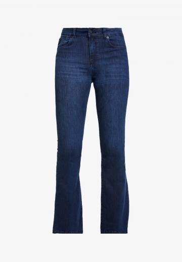 Клешеные джинсы