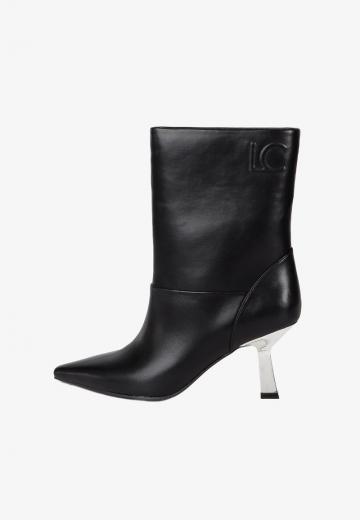 Полусапожки на высоком каблуке