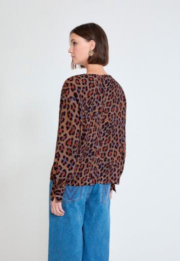 Атласная блузка