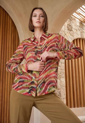 Атласная блузка