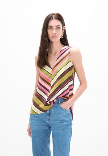 Блузка без рукавов