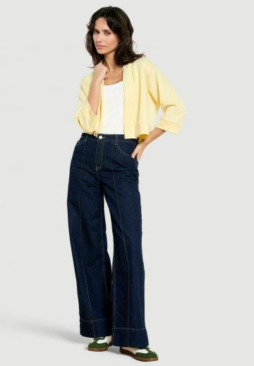 Короткий блейзер