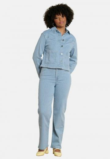 Прямые джинсы