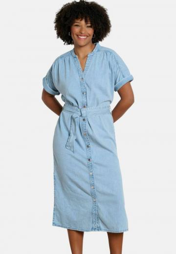 Джинсовое платье